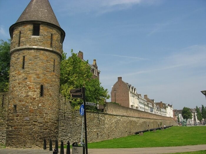 Maastricht Historical City Walking Tour